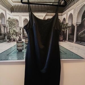 BLACK SPAGHETTI STRAP PARTY DRESS